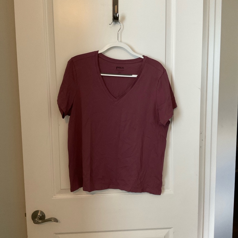 V-Neck Short Sleeve Tee